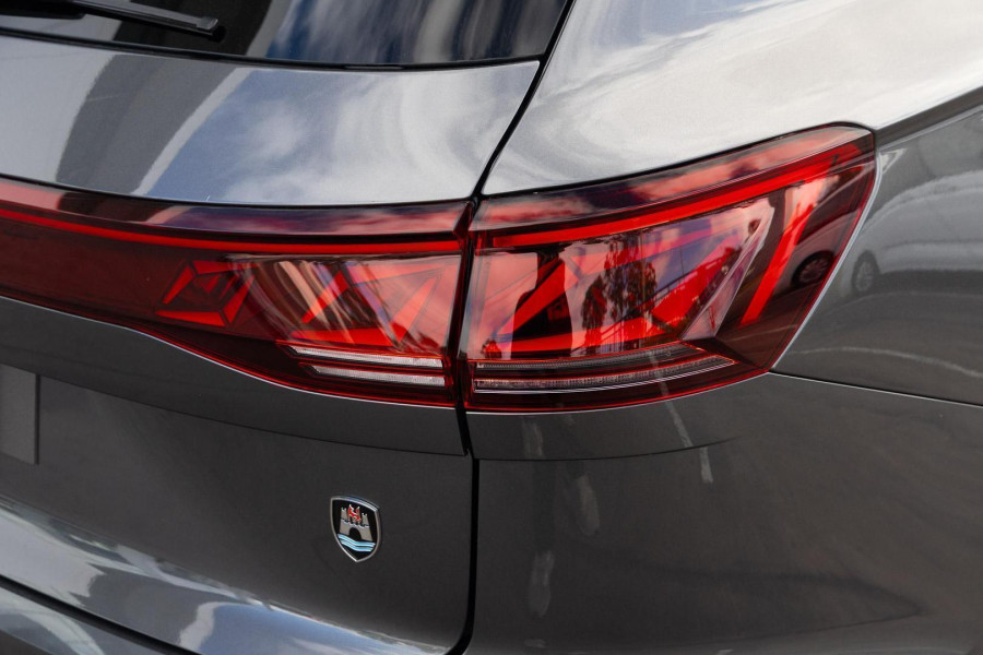 2026 Volkswagen Touareg RC 210TDI Wolfsburg Edition SUV Image 18