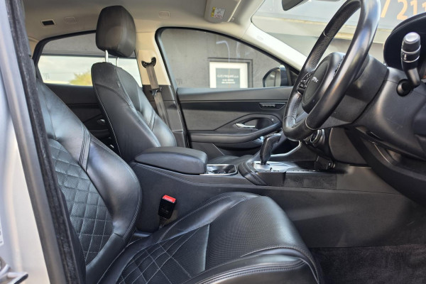 2018 Jaguar E-PACE X540 D240 HSE SUV Image 16