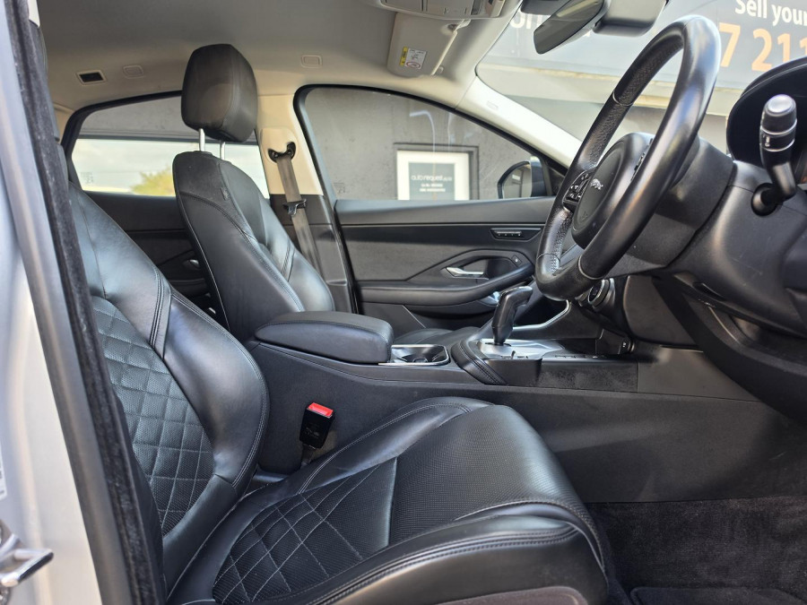 2018 Jaguar E-PACE X540 D240 HSE SUV Image 16