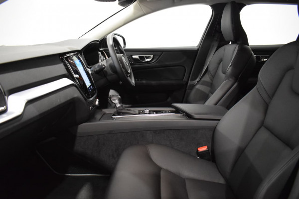 2019 Volvo V60 (No Series) MY20 T5 Momentum Wagon