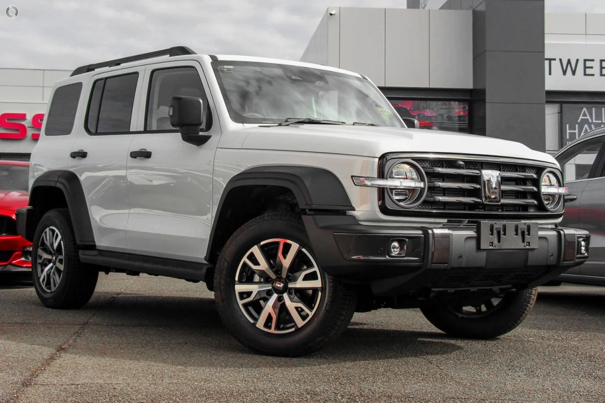 2025 GWM Tank 300 P01 Ultra SUV