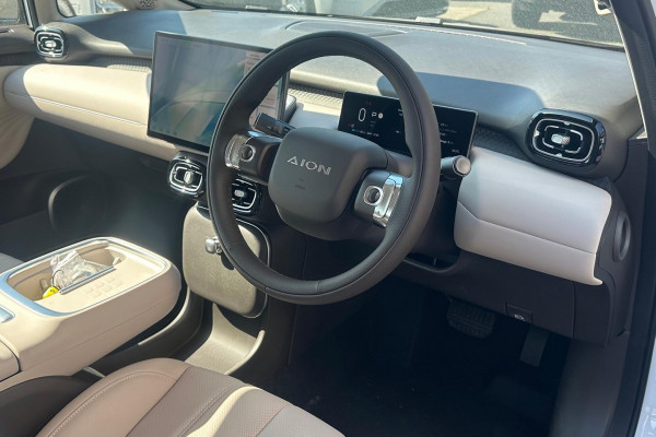 2026 AION AION UT No Series Premium Hatch Image 7