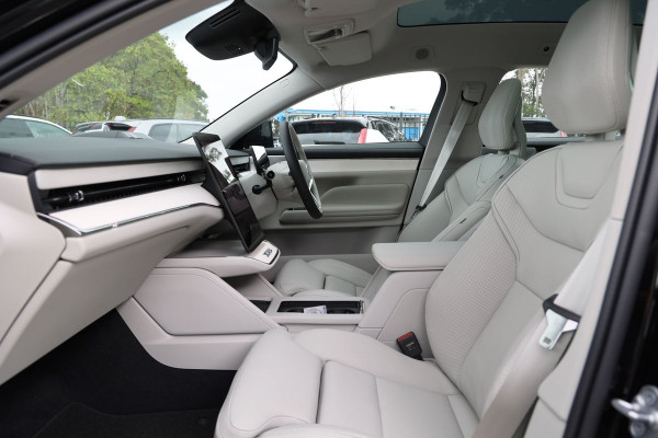2026 Volvo ES90  Ultra Single Motor Sedan Image 32