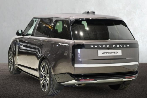 2024 MY25 Land Rover Range Rover L460 P460e Autobiography SUV Image 4