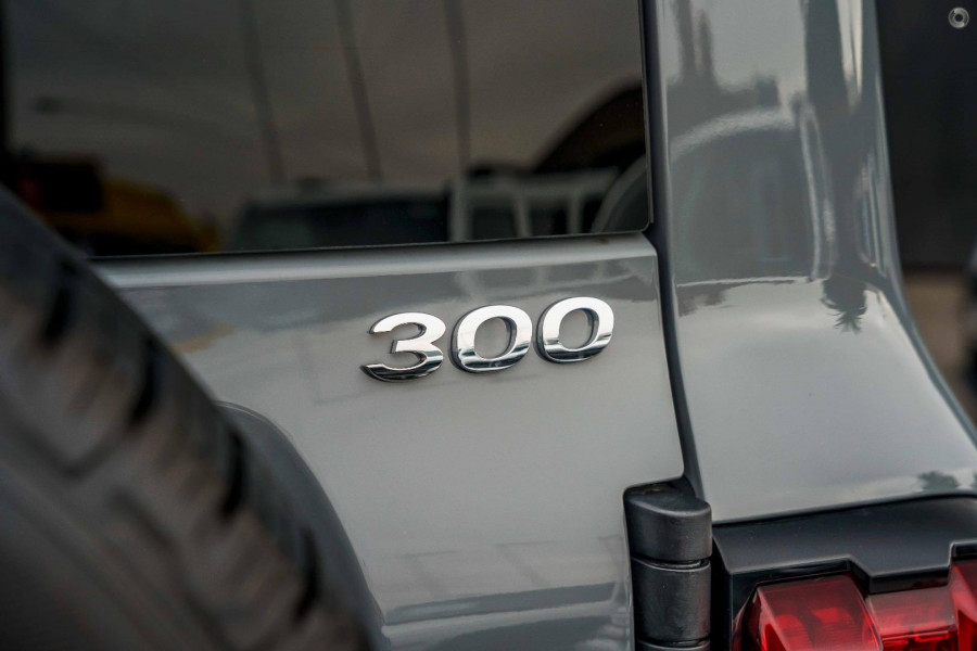 2026 GWM Tank 300 P01 Ultra Hi4-T PHEV SUV Image 9
