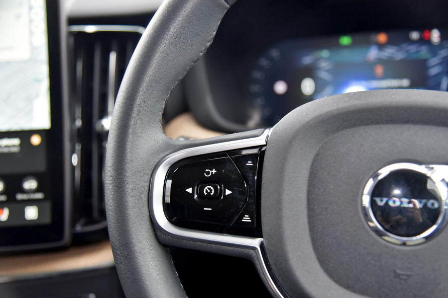 2025 MY26 Volvo XC60 UZ Plus B5 Bright SUV Image 6
