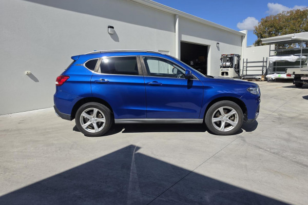 2020 Haval H2  Premium SUV Image 2