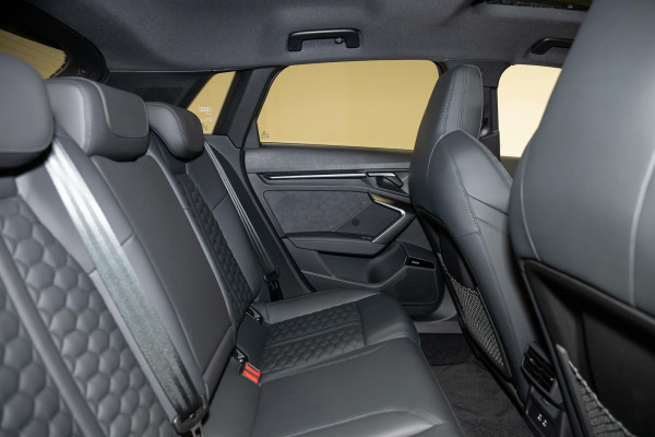 2025 Audi RS 3 GY  Hatch image 10