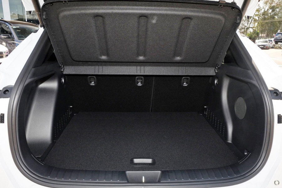 2026 Hyundai KONA SX2.V3 Premium N Line SUV Image 9