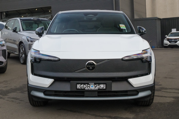2027 MY26 Volvo EX30 Cross Country  Ultra Twin Motor Performance SUV Image 4