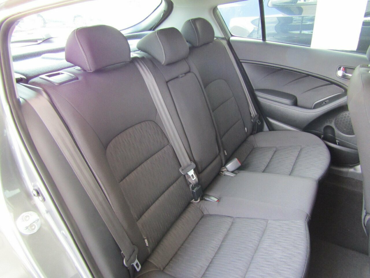 2015 Kia Cerato YD S Premium Hatchback Image 20