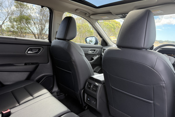 2026 Nissan X-Trail T33 Ti SUV Image 9