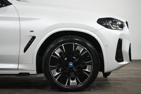 2023 BMW iX3 M Sport SUV Image 5