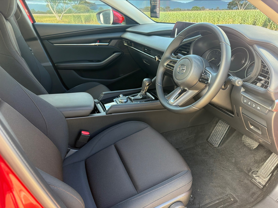 2025 Mazda 3 BP Series G20 Pure Sedan Image 6