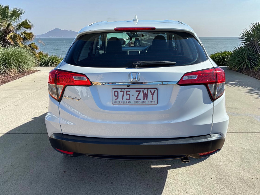 2020 MY21 Honda HR-V  VTi SUV Image 5
