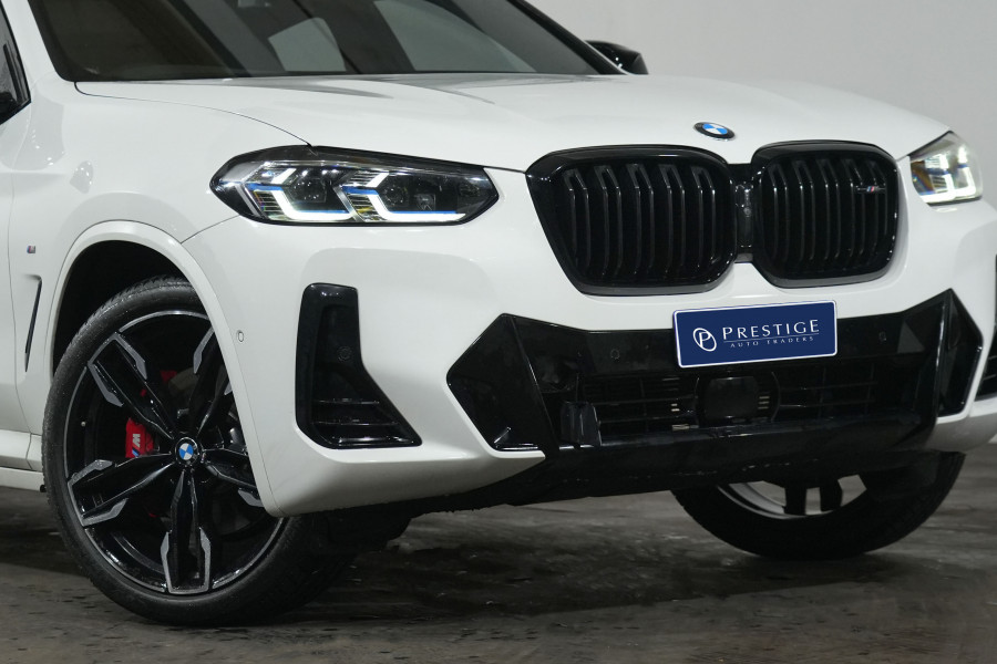 2022 BMW X4 M40i SUV Image 2