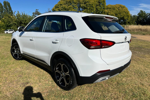 2025 MG ZS ZS32 Excite Hybrid+ SUV Image 5
