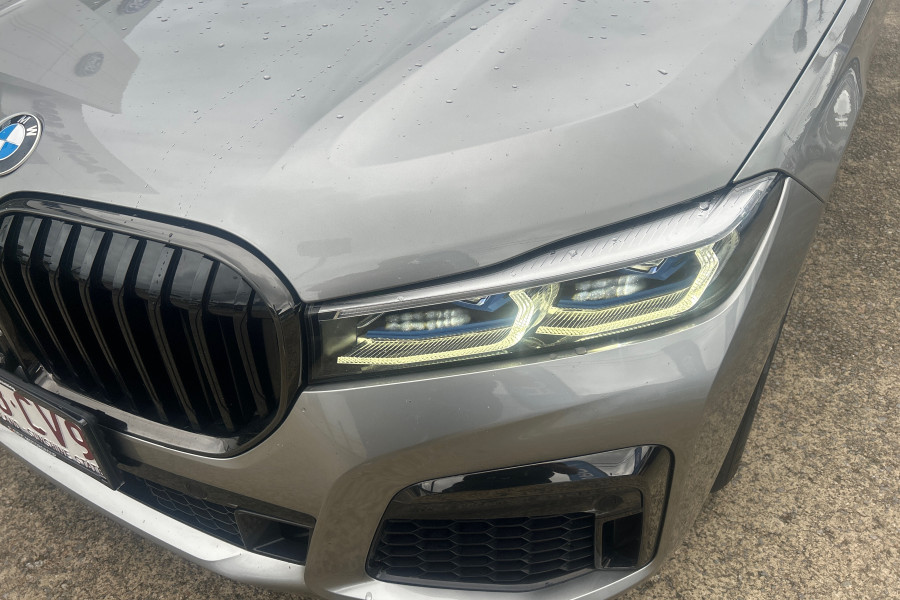 2021 BMW 7 Series G11 LCI Turbo 740i Sedan Image 20