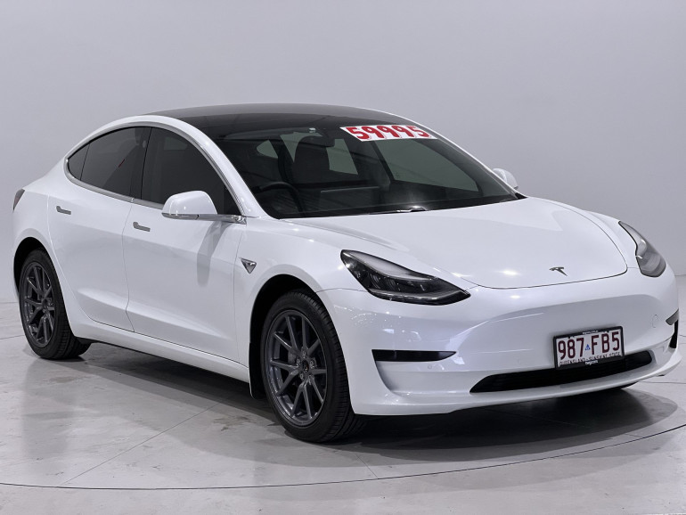 Tesla 2020 store used