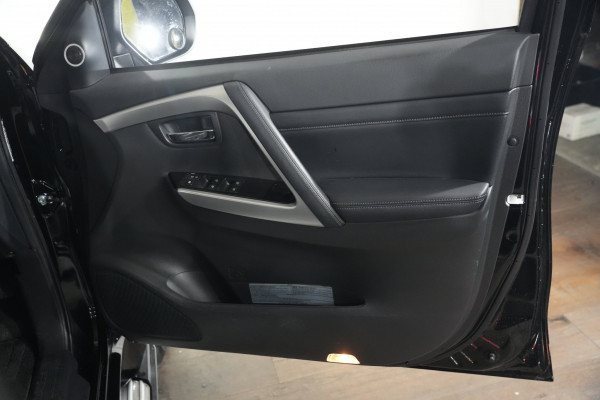 2025 Mitsubishi Pajero Sport Exceed SUV Image 28