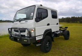 Fuso Canter CREW CAB 4X4 4X4 CREW CAB