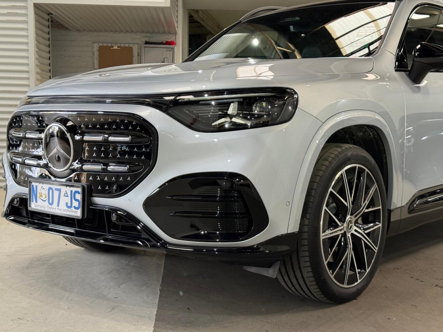 2026 Mercedes-Benz GLB-Class X244 GLB350 electric SUV Image 16