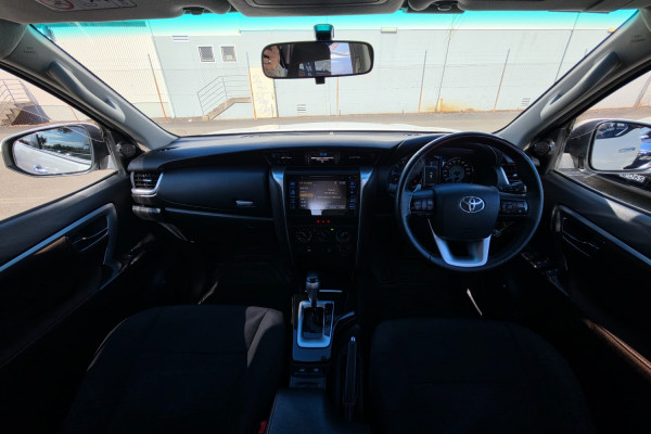 2017 Toyota Fortuner GUN156R GXL SUV Image 13