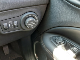 2018 Chrysler Compass M6  Limited Wagon