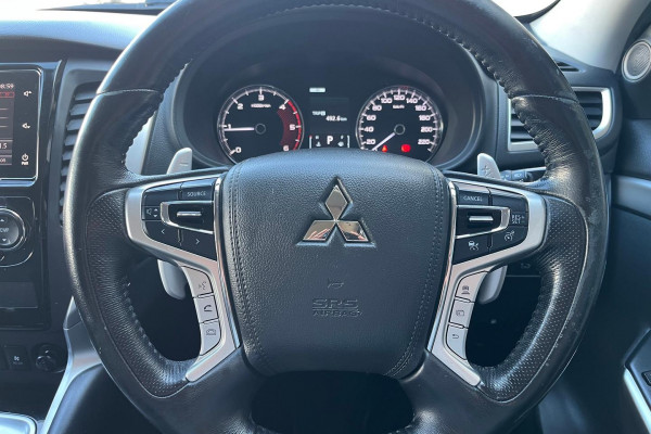 2018 Mitsubishi Pajero Sport QE GLS SUV Image 20
