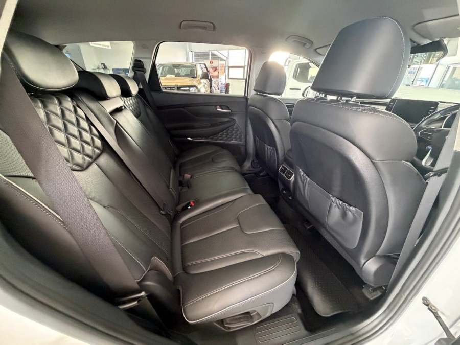 2023 Hyundai Santa Fe TM.V4 Active SUV Image 11