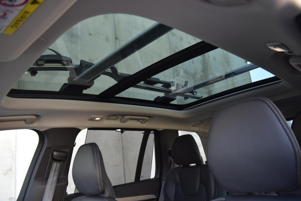 2024 MY25 Volvo XC90 L Series Ultra T8 Plug-In Hybrid SUV Image 6