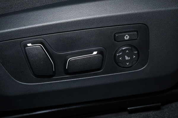 2026 BMW X3 G45 30e xDrive SUV image 19