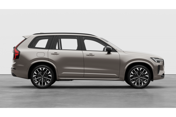 2026 Volvo XC90 L Series Ultra B5 Dark SUV Image 5