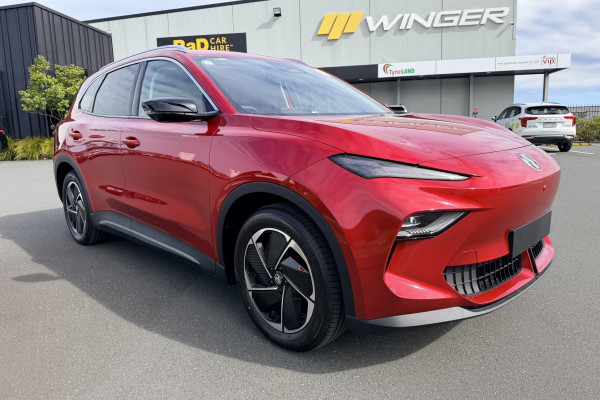 2026 MG MGS5 EV Essence 49 SUV Image 1