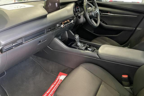 2019 Mazda 3 BP Series G20 Evolve Sedan Image 4