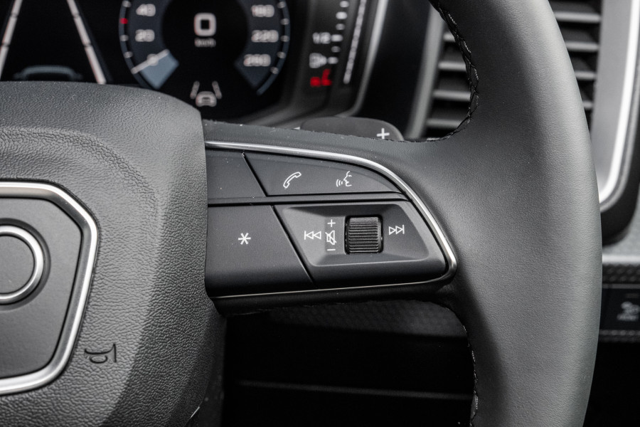 2026 Audi A1 GB 40 TFSI S line Hatch