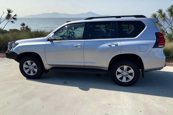 2022 Toyota LandCruiser Prado GDJ150R GXL SUV Image 7