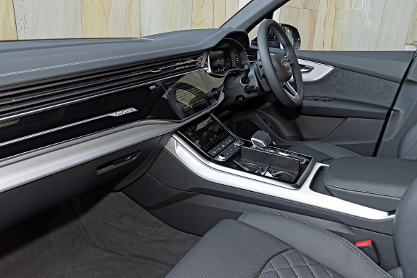 2026 Audi Q7 4M TFSI 250kW S line SUV