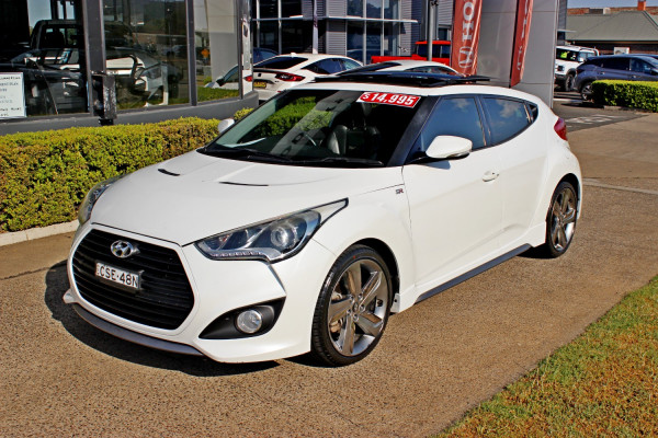 2014 Hyundai Veloster FS3 SR Turbo Coupe Image 1