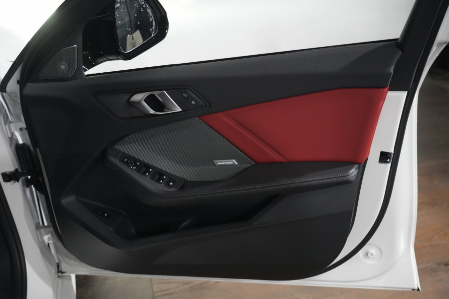 2024 BMW 1 Series M135 xDrive Hatch Image 28