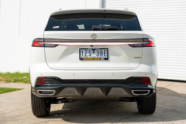 2025 MY24.5 MG HS AS33 Essence SUV