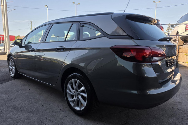 2018 Holden Astra BK LS+ Wagon Image 9