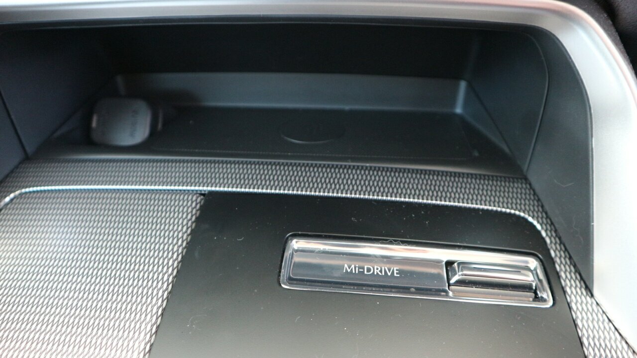 2024 Mazda CX-80 KL D50e Touring SUV Image 30