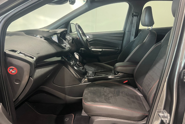 2018 MY19.25 Ford Escape ZG ST-Line SUV Image 17