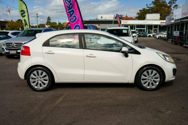 2012 MY13 Kia Rio UB Si Hatch Image 4
