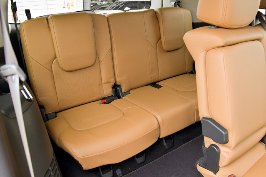 2024 Nissan Patrol Y62 Series 5 Ti-L SUV Image 6