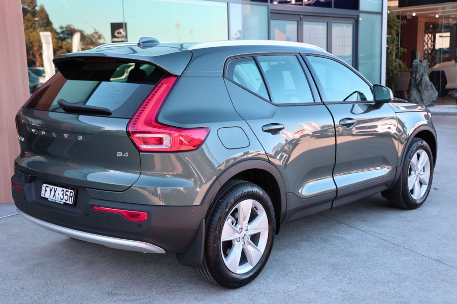 2026 Volvo XC40 XZ Plus B4 SUV Image 5