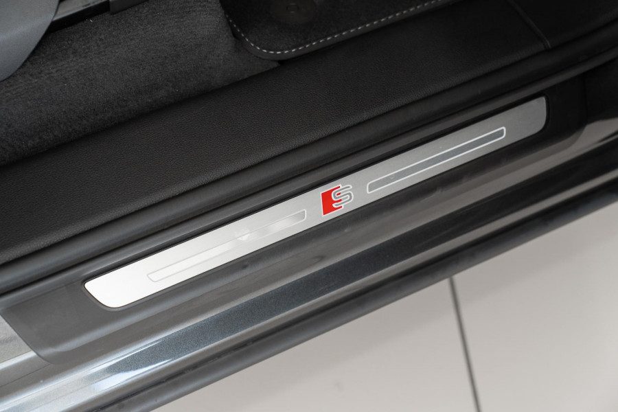 2025 Audi Q7 4M 50 TDI S line SUV