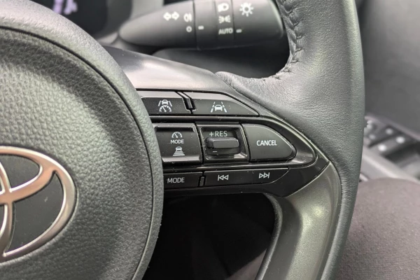 2024 Toyota Yaris Cross MXPJ10R GX SUV Image 20