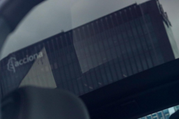 2026 BMW iX3 NA5 M Sport SUV image 28